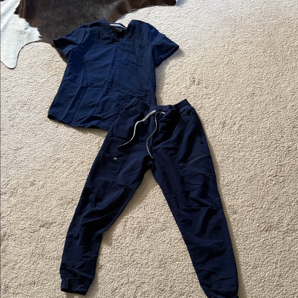 Fabletics Navy Blue Scrub Set